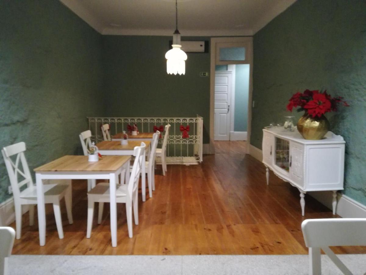 マトジニョシュ Godinho'S House Bed & Breakfast エクステリア 写真