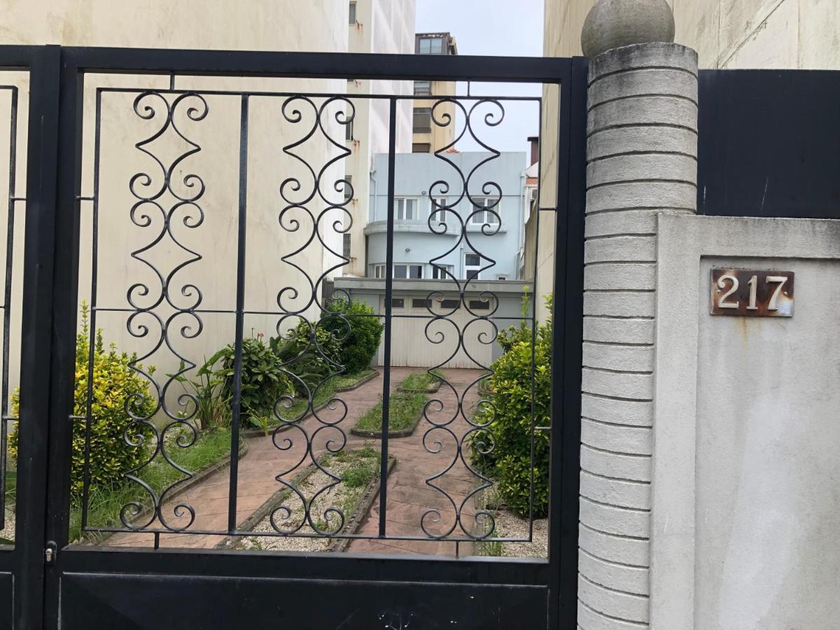 マトジニョシュ Godinho'S House Bed & Breakfast エクステリア 写真